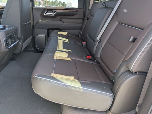 New 2025 GMC Sierra 2500 Denali w/ Denali Reserve Package image 25