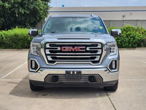 Used 2020 GMC Sierra 1500 SLT RWD image 2