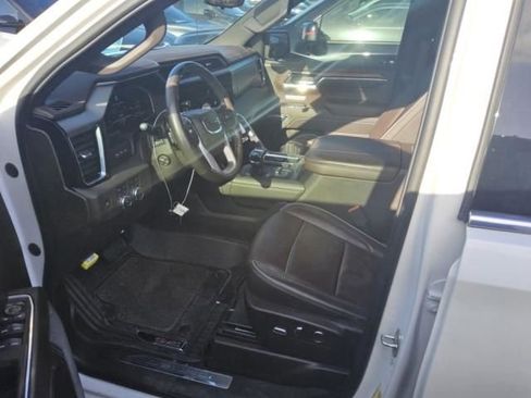 Used 2024 GMC Sierra 1500 Denali image 8
