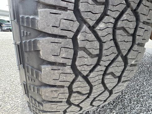 Used 2022 Ford F150 4x4 SuperCrew image 9