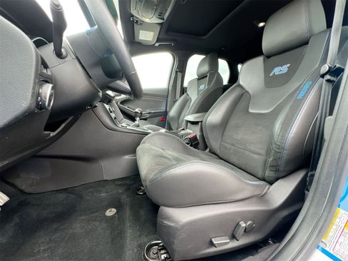 Used 2018 Ford Focus RS image 16
