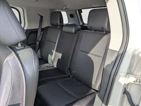 Used 2014 Toyota FJ Cruiser 4WD image 15