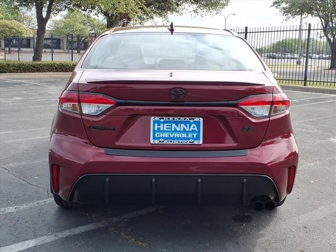 Used 2025 Toyota Corolla SE image 11