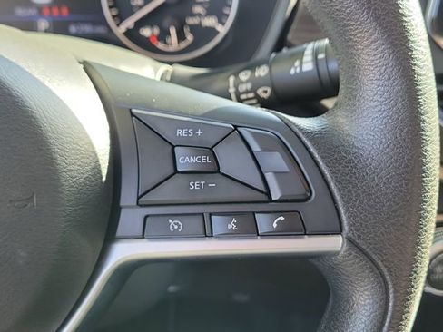 Used 2024 Nissan Altima 2.5 SV image 22