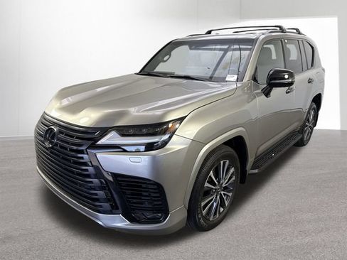 Used 2023 Lexus LX 600 4WD w/ Appearance Package image 27