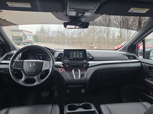 Used 2023 Honda Odyssey Sport image 31