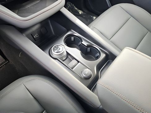 New 2026 Ford Explorer Active w/ Active Comfort Package image 30