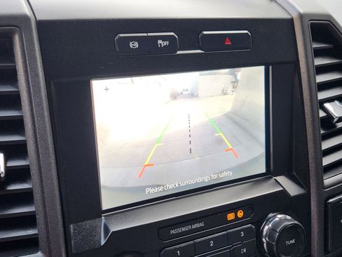 Used 2022 Ford F250 XL w/ Power Equipment Group image 20