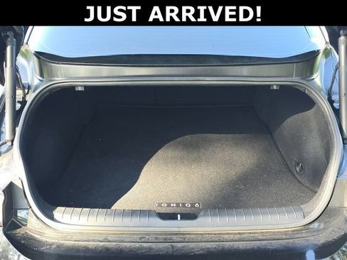 Certified 2023 Hyundai Ioniq 6 SEL RWD image 6