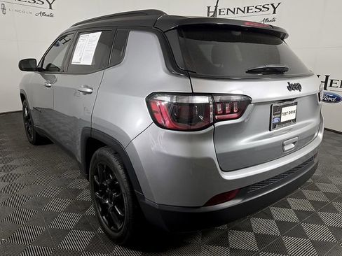 Used 2022 Jeep Compass Altitude image 7