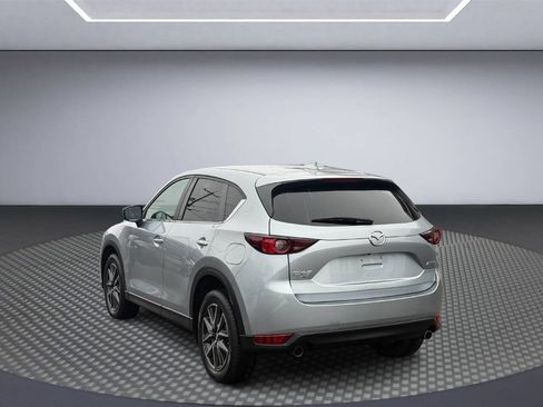 Used 2018 MAZDA CX-5 Touring w/ Preferred Equipment Package image 5