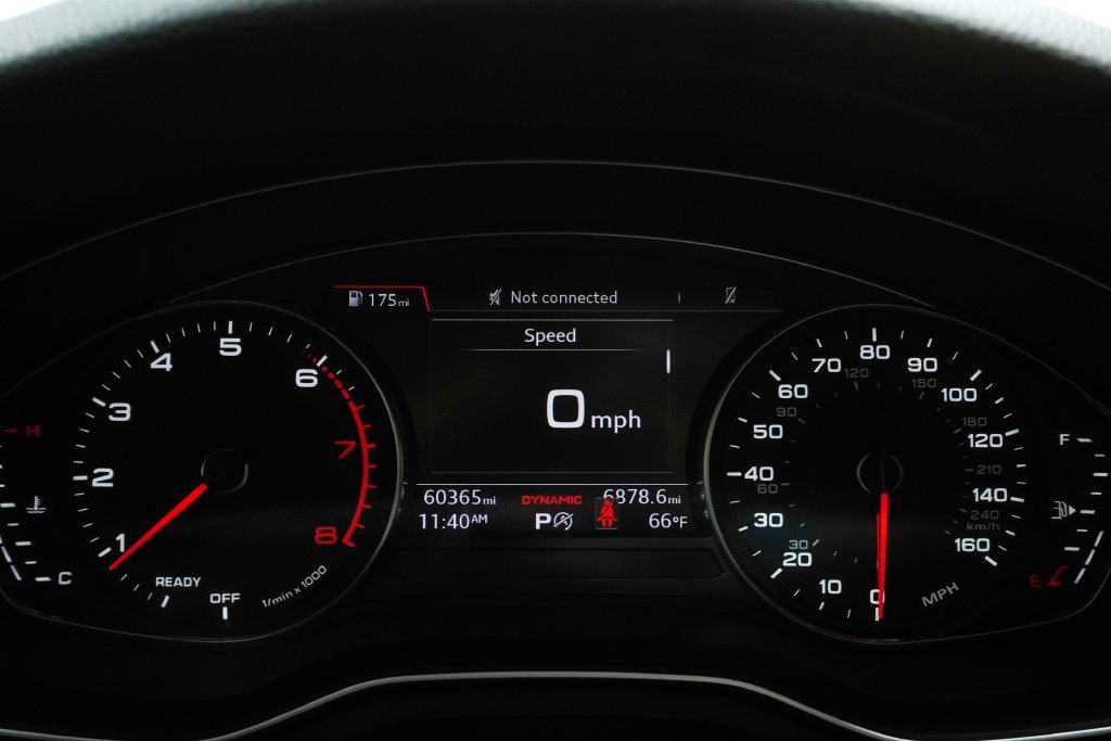 Used 2018 Audi A4 2.0T Premium w/ Convenience Package AWD/4WD image 26