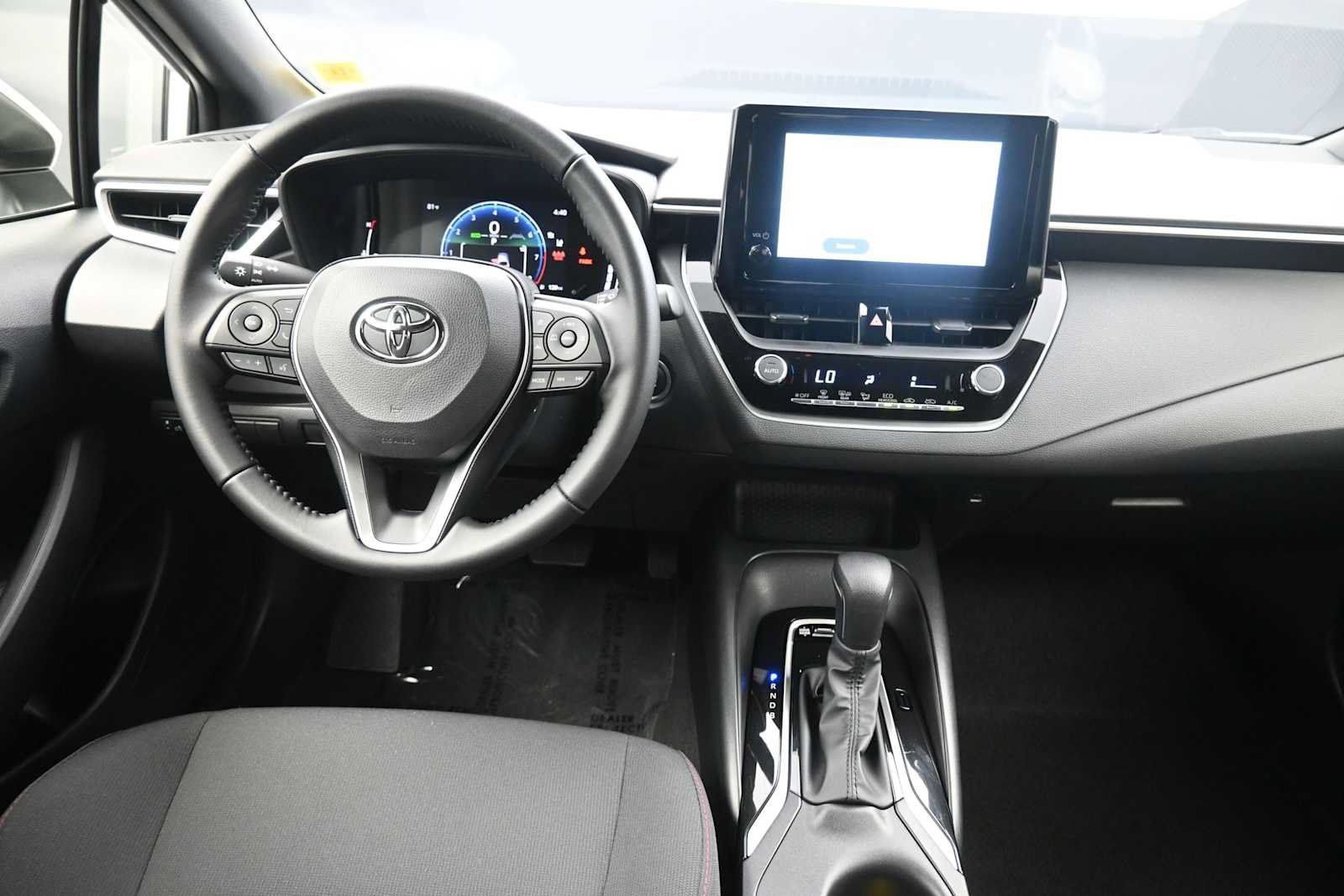 Certified 2026 Toyota Corolla SE FWD image 19