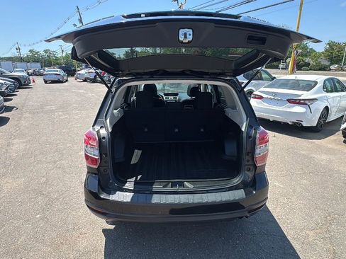 Used 2016 Subaru Forester 2.5i Premium AWD/4WD image 16