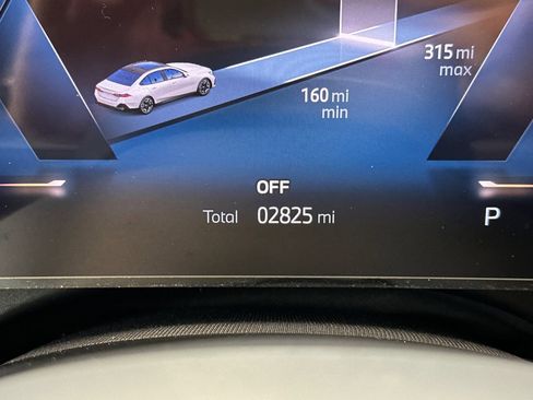 Used 2026 BMW i5 eDrive40 image 34