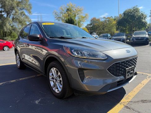 Used 2022 Ford Escape SE AWD/4WD image 5