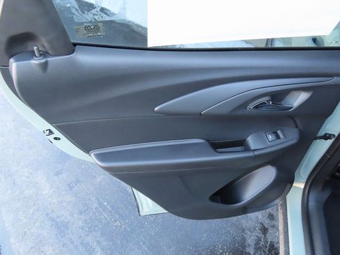 New 2026 Chevrolet TrailBlazer LT w/ Convenience Package AWD/4WD image 24