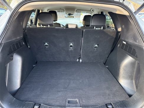 Used 2020 Ford Escape SEL image 19