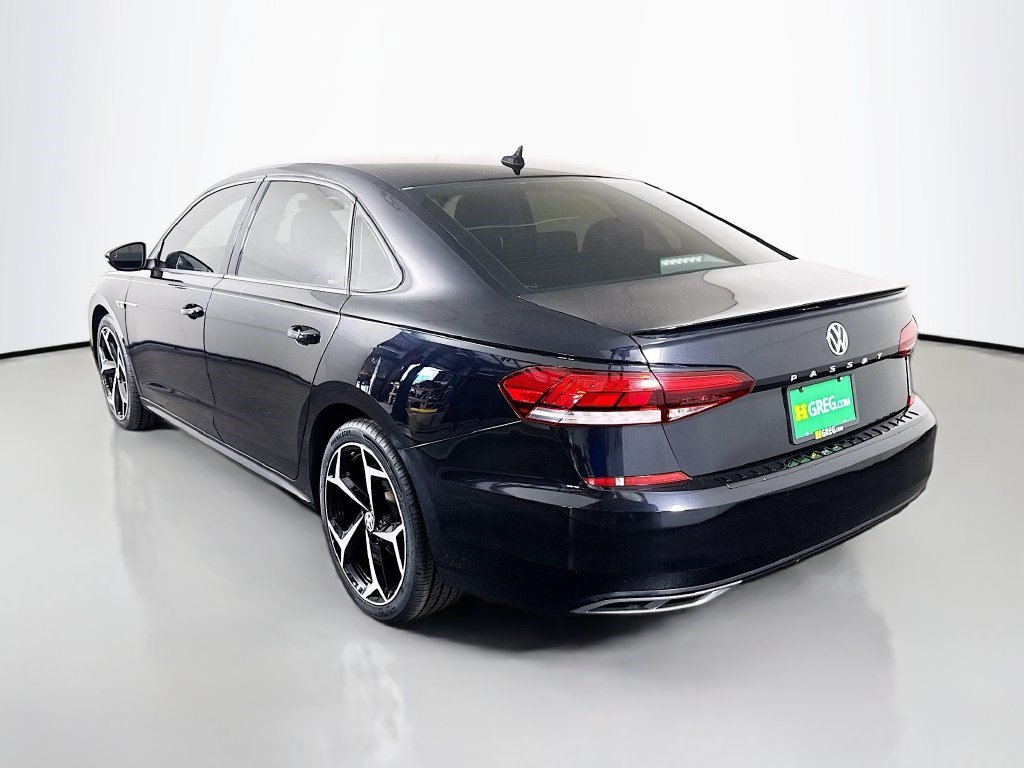 Used 2020 Volkswagen Passat 2.0T R-Line FWD image 7