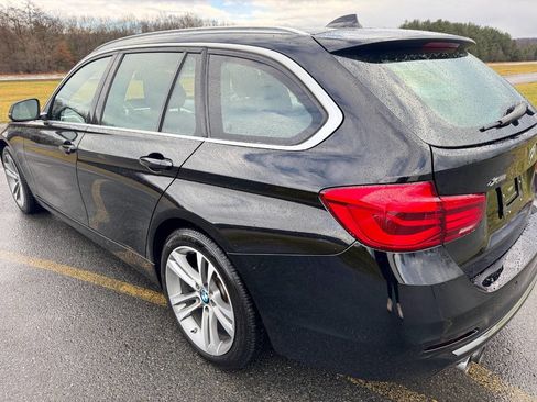 Used 2017 BMW 330i xDrive Wagon image 14