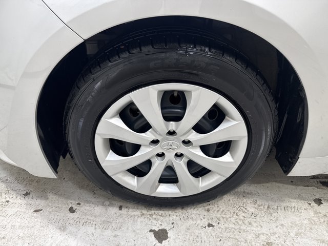 Used 2024 Toyota Corolla LE FWD image 27