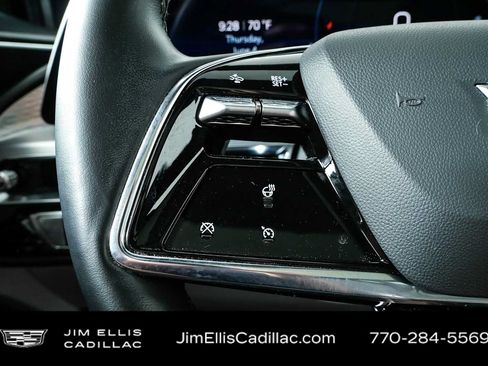 Used 2024 Cadillac Lyriq Sport RWD image 10