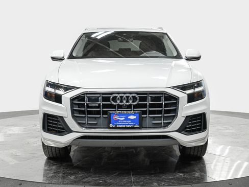 Used 2022 Audi Q8 Premium Plus image 10