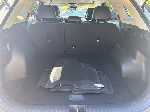 Used 2023 Kia Sportage EX AWD/4WD image 14