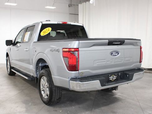 Used 2024 Ford F150 XLT w/ Tow/Haul Package image 7