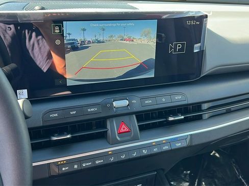 New 2025 Kia K4 LXS image 18