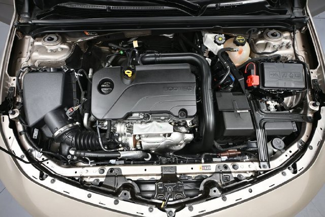 Used 2024 Chevrolet Malibu LT FWD image 40