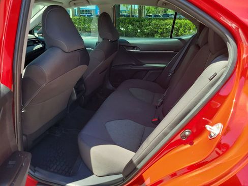 Used 2023 Toyota Camry LE FWD image 10