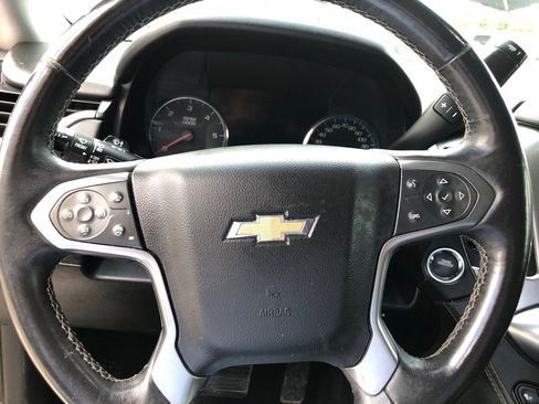 Used 2017 Chevrolet Suburban Premier image 10