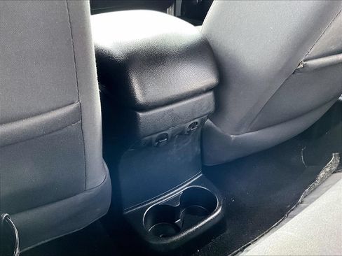 Used 2011 Jeep Wrangler Sport AWD/4WD image 32