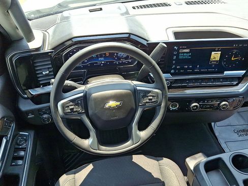 Certified 2023 Chevrolet Silverado 1500 LT AWD/4WD image 13