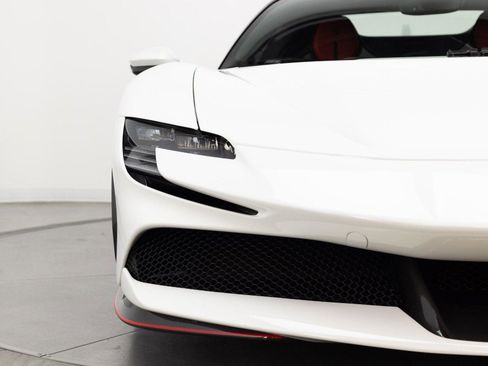 Certified 2022 Ferrari SF90 Spider image 28