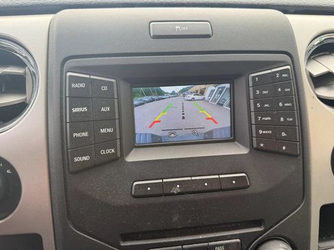 Used 2014 Ford F150 XLT w/ Equipment Group 302A Luxury AWD/4WD image 11