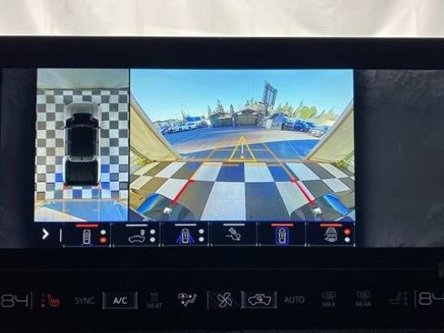 Used 2025 GMC Hummer EV 2X image 34