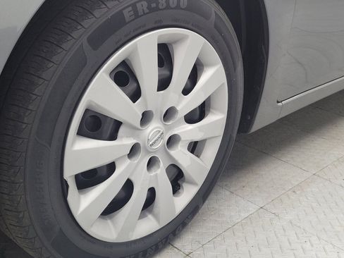 Used 2019 Nissan Sentra S FWD image 31