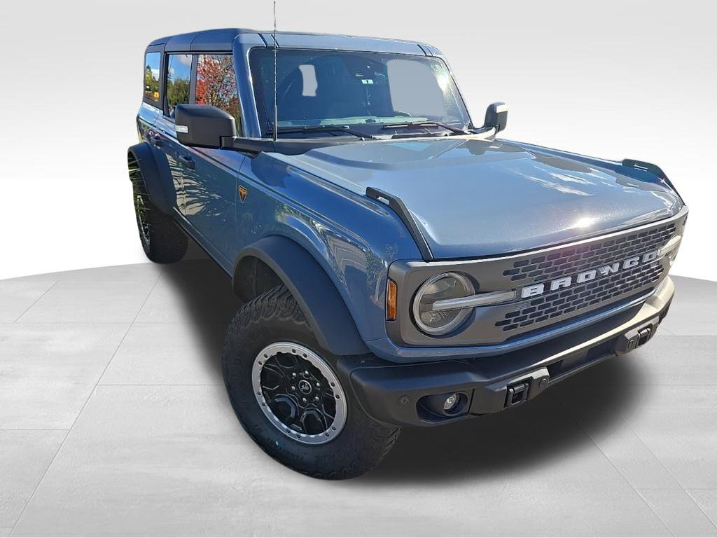 Used 2023 Ford Bronco Badlands w/ Sasquatch Package AWD/4WD image 6
