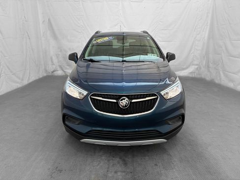 Used 2020 Buick Encore Preferred AWD/4WD image 2