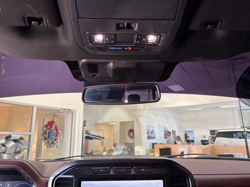 Used 2023 Ford F150 Lariat image 19