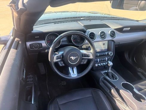 Used 2022 Ford Mustang Premium RWD image 17