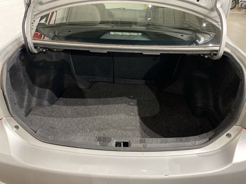 Used 2013 Toyota Corolla L image 5