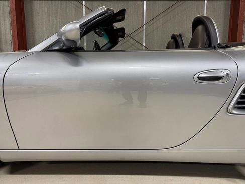 Used 2004 Porsche Boxster S RWD image 13