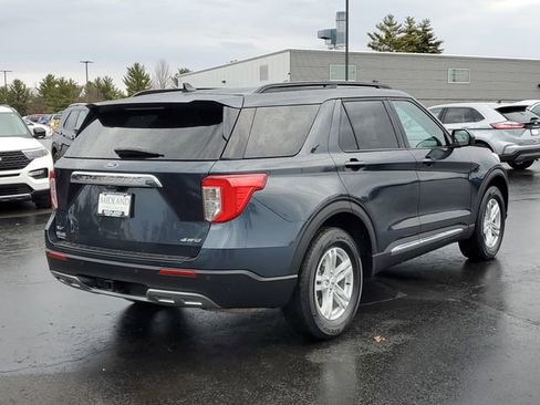Certified 2024 Ford Explorer XLT w/ Equipment Group 202A image 3