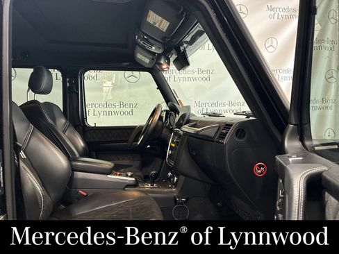 Used 2017 Mercedes-Benz G 550 Squared image 6
