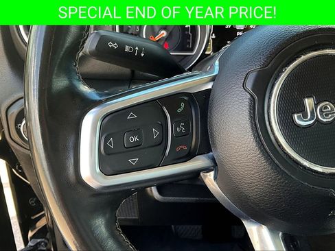 Used 2020 Jeep Gladiator Overland w/ LED Lighting Group image 11