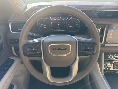 Used 2021 GMC Yukon Denali image 15