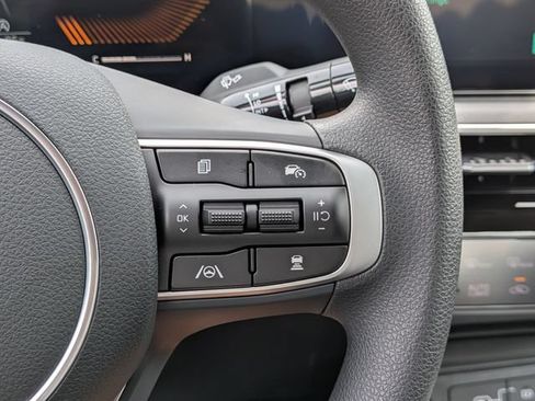 New 2026 Kia K5 LXS FWD image 14